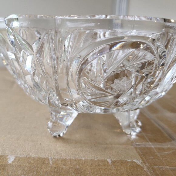 Vintage Cut Crystal Footed Bowl with Etched Star and Pinwheel Design GUC "BIN B" - Picture 4 of 9